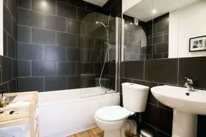 Stable Cottage - Badezimmer