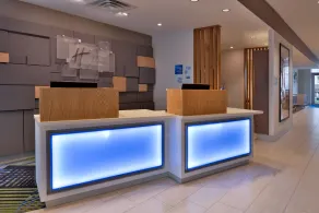 Holiday Inn Express & Suites - Marshalltown by IHG - Rezeption
