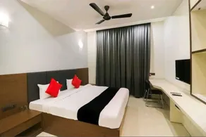 Hotel Nikhil Regency - Room