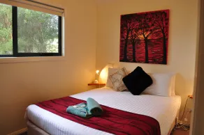 Strahan Retreat Holiday Park - Zimmer