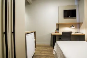 JR Hotel - Room