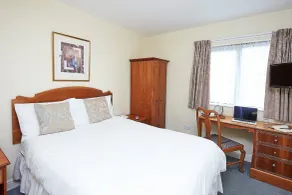 Yarnfield Park Training And Conference Centre - Chambre