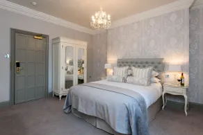 The Manor Elstree - Room