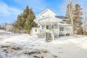 < 1 Mi to Houlton Riverfront Park: Home w/ Yard! - Interiør