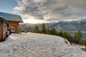 Dazzling Cle Elum Home; mountain views - Innvendig