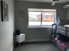 Classy Townhome near Old Town, Breweries, & River! - Rum