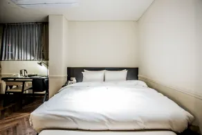 Rivertain Hotel - Zimmer