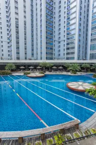 The Alpha Suites - Piscine