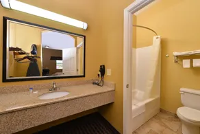 Americas Best Value Inn Tupelo - Salle de bain