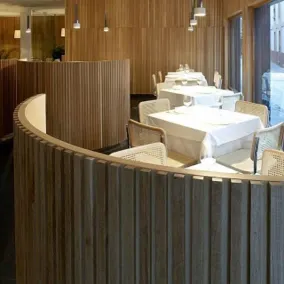 La Plaza II - Restaurant