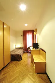 Hotel Regent - In pieno Centro - Chambre