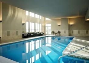 Residence Inn by Marriott Bloomington - Piscine