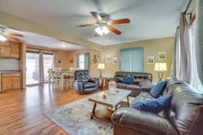 Shell Knob Home w/ Fire Pit, Near Table Rock Lake! - Interiør