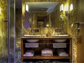Hotel Vardar - Bathroom