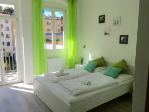 Iceman Room's Central - Lobby