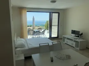 Calithea Complex - Zimmer