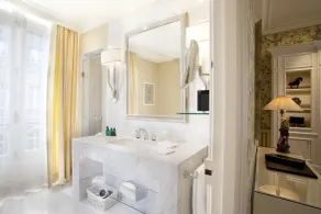 Domaine les Crayères - Bathroom