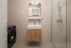 Luxury Apartment Mona with Garden & Jacuzzi in Zadar, Borik - Badeværelse