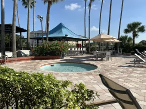 DoubleTree by Hilton at the Entrance to Universal Orlando - Pool