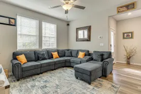 Explore, Shop & Relax! Getaway in West Sacramento - Innenbereich