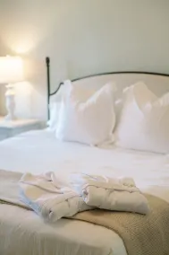 The Crossroads Inn - Room