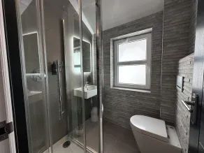 Central Studios - Bathroom
