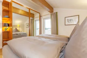 Appartement avec terrasse, jardin et sauna | Vue montagne - Chambre
