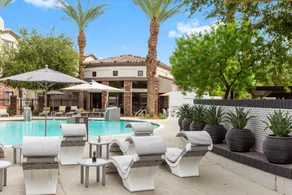 CozySuites at Glendale - Pool