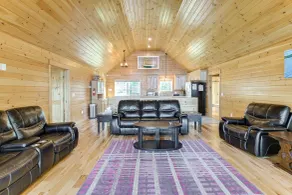 Waterfront Davis Pond Cabin w/ Dock + Kayaks! - Interiør