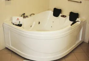 Kingdom Hotel - Room