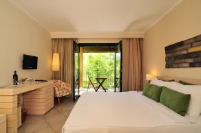 Hotel Zeytinada - View from room