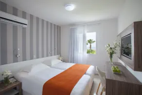 Princessa Vera Hotel Apartments - Chambre