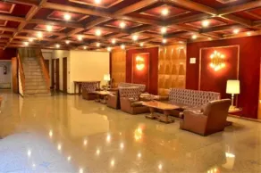 Hotel Castelar - Lobby sitting area