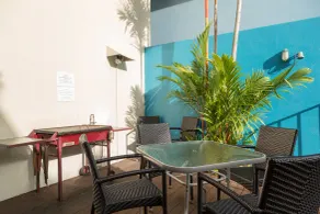 Macrossan House Boutique Holiday Apartments - Pool