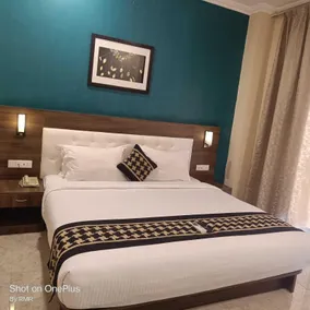 ASTRA HOTELS & SUITES WHITEFIELD NEAR NALLURAHALLI METRO STATION and KTPO - Room