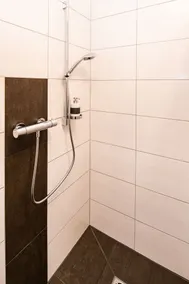 Brunner - Ferienwohnung im Hühnerhotel - Casa de banho