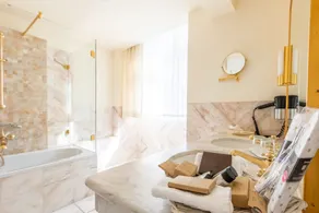 Schlosshotel Bad Neustadt - Bathroom
