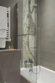 Timhotel Opéra Blanche Fontaine - Salle de bain