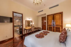 Hotel Grand Saigon - Room