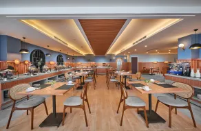 Aston Inn Jemursari - Restaurant