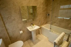 Deanfield - Bathroom