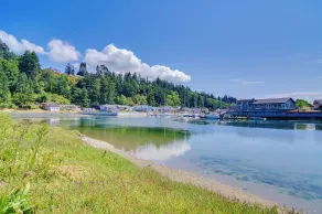 Whidbey Island Oasis: Walk to Beach, Hot Tub, View - Innenbereich