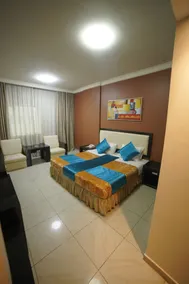 Crystal Plaza Hotel - Habitación