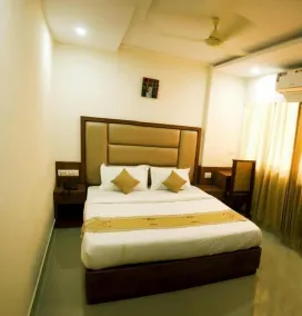 Nexstay Crystal Residency - Room
