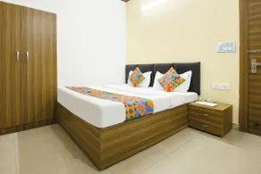 Hotel The Hills Aura - Rom