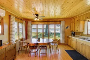 Hackensack Waterfront Retreat on Tenmile Lake - Intérieur
