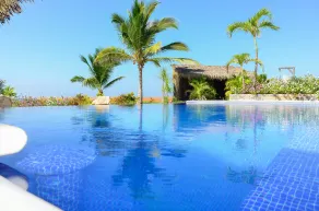 El Secreto Residencial - Piscina