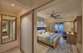 Royal Orchid Beach Resort & Spa, Goa - Habitación