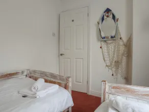 Ser a Mor Stars and Sea - Room