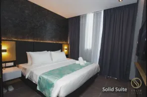 Solid Hotels - Chambre